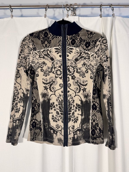 Skinny Minnie Tops - Skinny Minnie Y2K Baroque Floral Lace Zip Front Sweater
